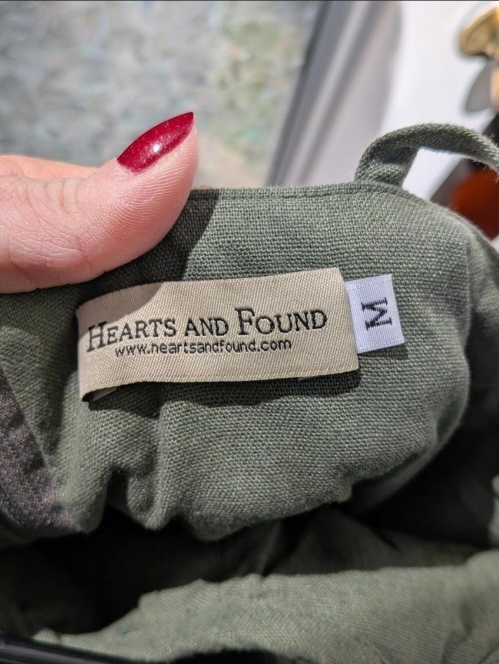 Hearts and Found 100% linen green midi dress Size M - Hunter / Army green dress - Picture 3 of 5